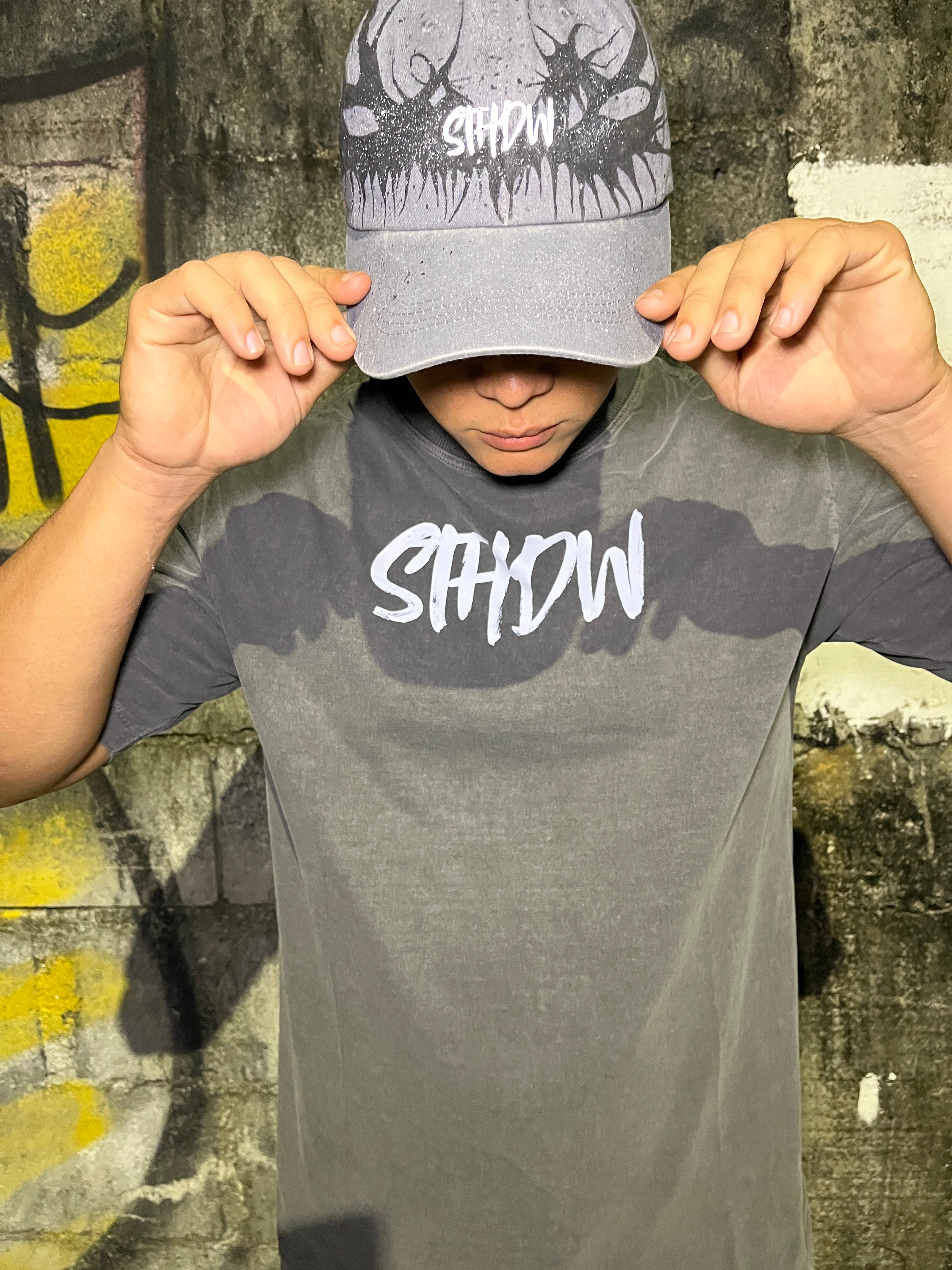 HAT STHDW SHADOW EYES